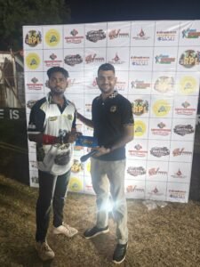 टॉस जीतकर बैटिंग करना गलत साबित हुआ राजहरा  इंडियन के लिए 8 विकेट से हारा मैच ।