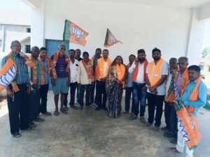 “सरकार के योजनाओ को घर घर पहुंचाने में भाजपा के हर सिपाही प्रतिबद्ध है ।”:–योगेंद्र सिन्हा