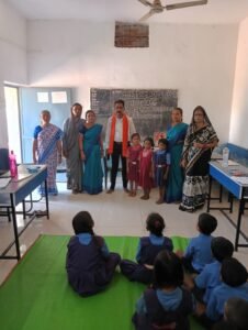 ज.प्रा.शा. चिखलाकसा क्रमांक 1 में अंगना में शिक्षा /पढ़ाई तिहार का हुआ आयोजन ।