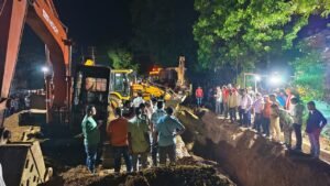 दल्ली राजहरा में गंभीर हादसा सीवरेज पाइप लाइन बिछाने के दौरान  तीन मजदूर की दर्दनाक मौत ।