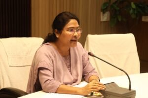 मूक पशु-पक्षियों पर क्रूरता अब पड़ेगी महंगी:  जिला  प्रशासन सख्त, 3 महीने की जेल और  होंगी वाहन जब्ती ।
